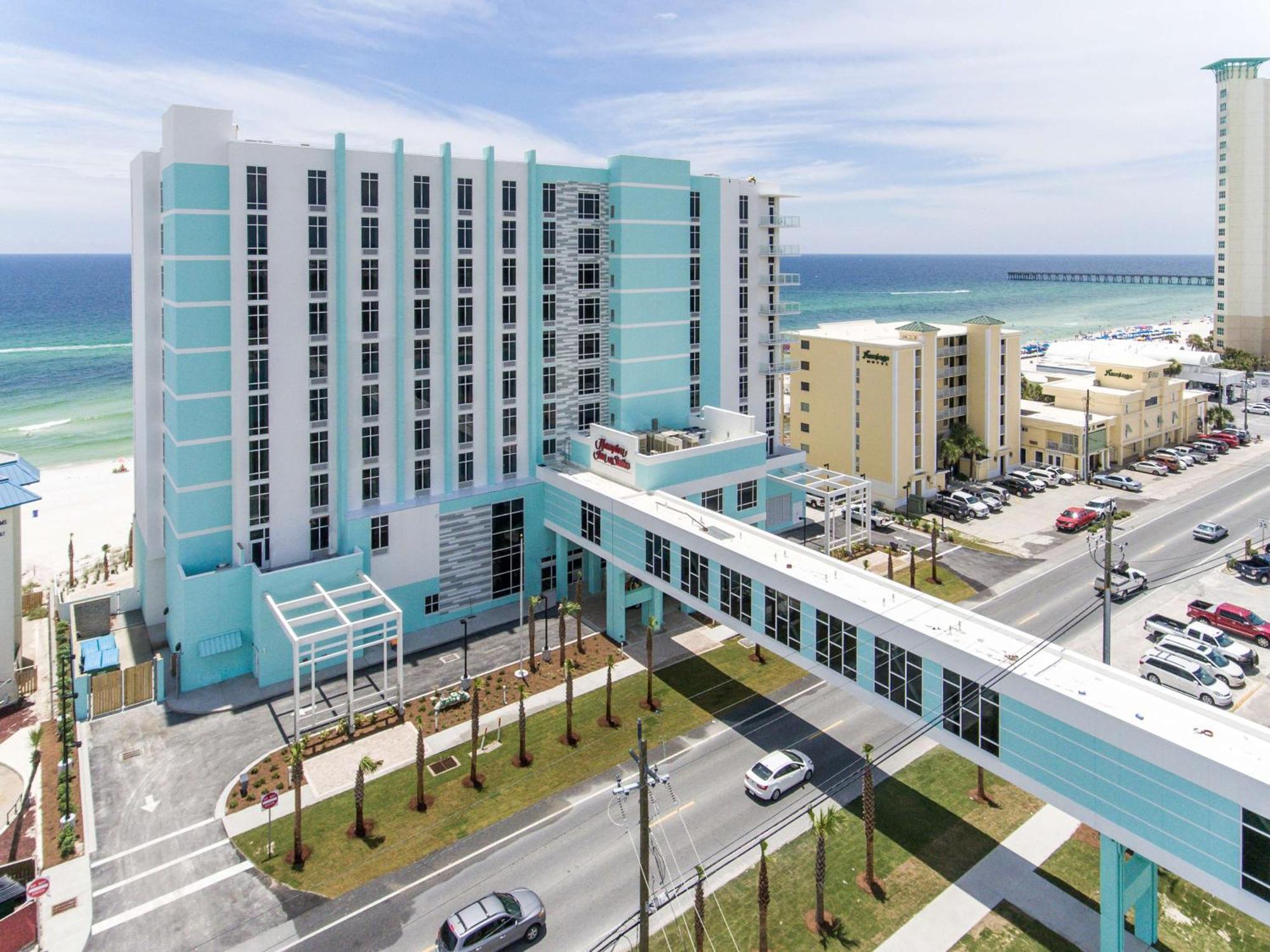 Hampton Inn & Suites Panama City Beach-Beachfront Exterior photo